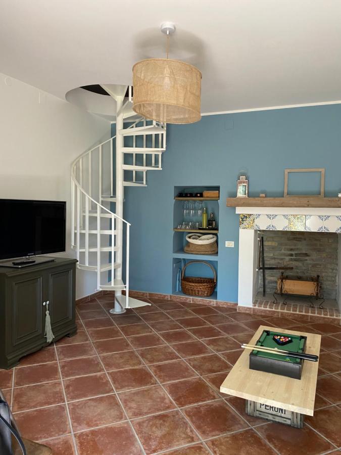 Casale Cialifone Villa Alanno Kültér fotó
